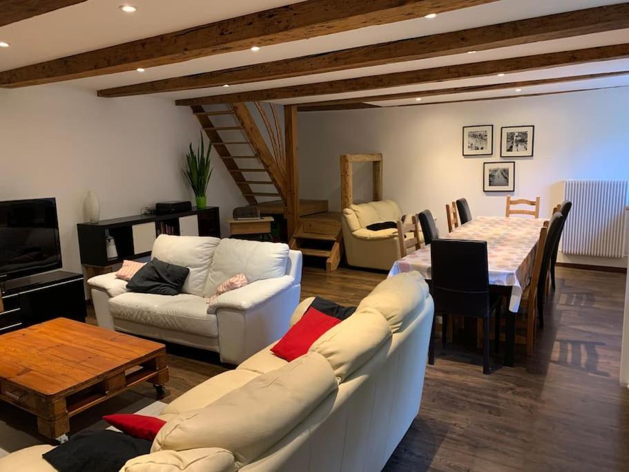 Ancienne Ferme Comtoise 4 Etoiles, 11 Personnes Lac St-Point/Mont D'Or Montperreux Экстерьер фото