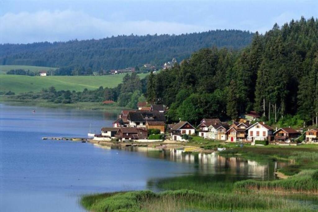 Ancienne Ferme Comtoise 4 Etoiles, 11 Personnes Lac St-Point/Mont D'Or Montperreux Экстерьер фото